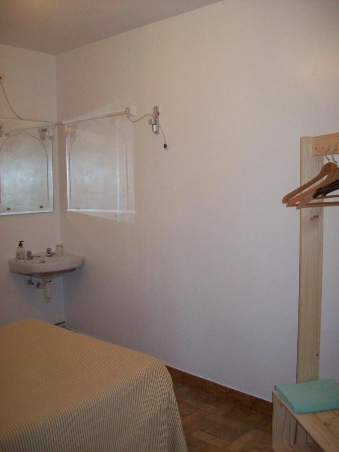 Pension Los Pinos Хихон Екстериор снимка
